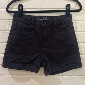 Universal Thread - Black High Waist Stretchy Shorts - Size 4 / 27R
